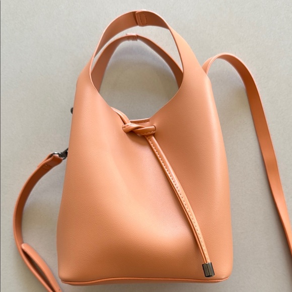 Anthropologie Mini Bucket Bag Peach - Picture 3 of 10